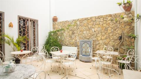 Fabulosa Guesthouse com vista mar no centro de Alvor, Portimão
