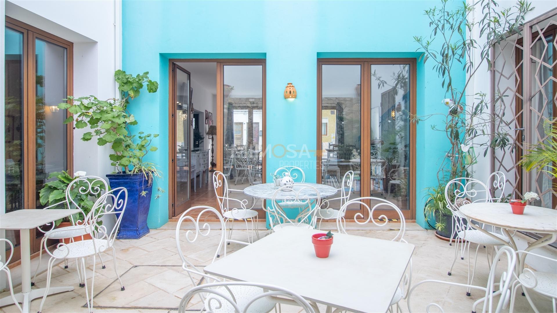 Fabulosa Guesthouse com vista mar no centro de Alvor, Portimão