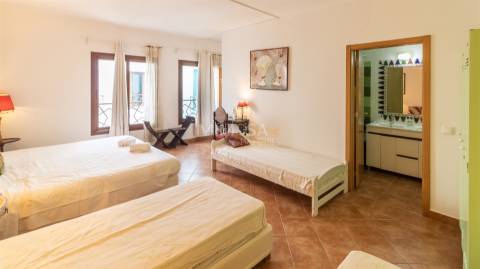 Fabulosa Guesthouse com vista mar no centro de Alvor, Portimão