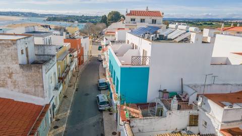 Fabulosa Guesthouse com vista mar no centro de Alvor, Portimão