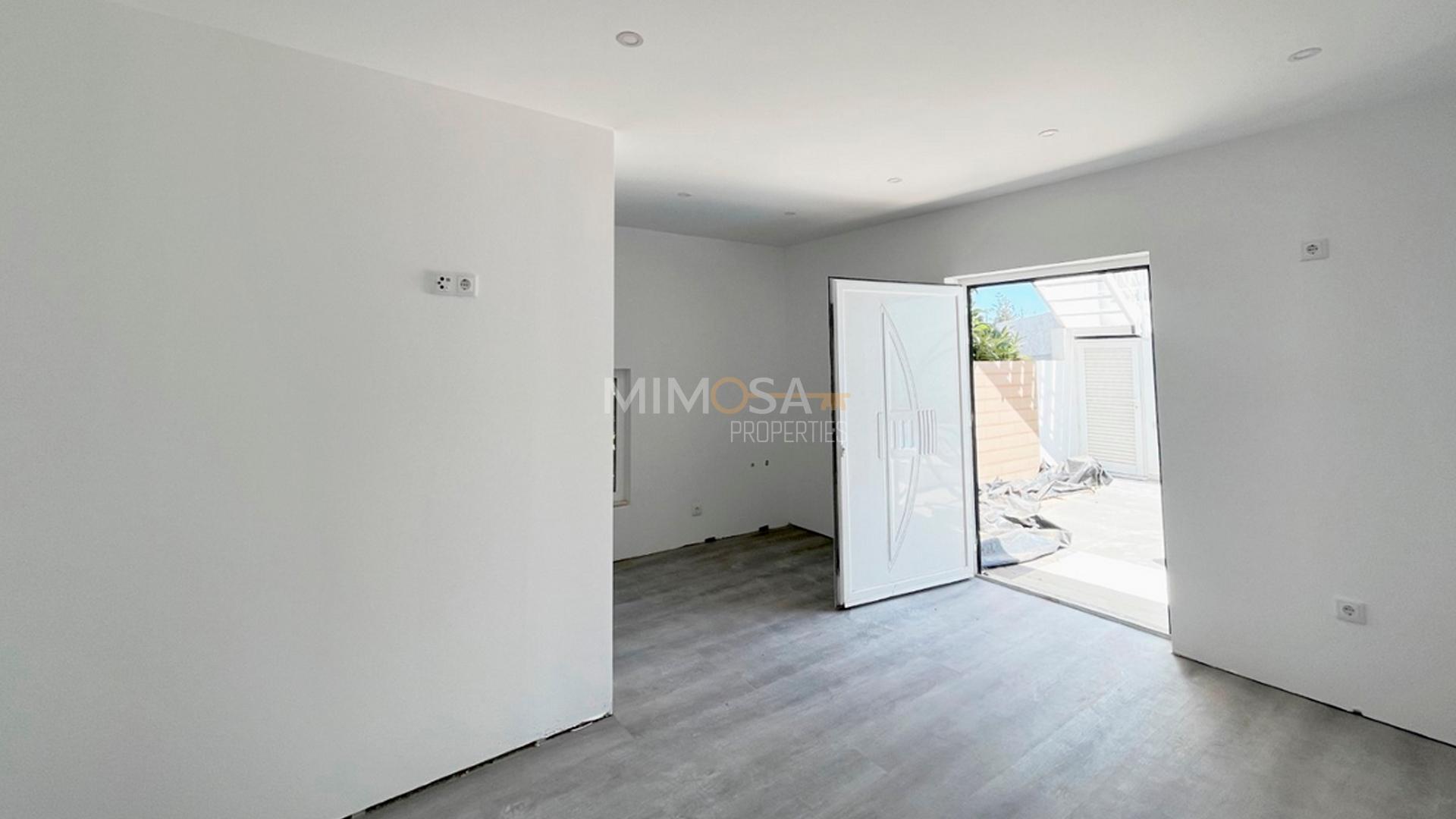 Novo Apartamento T2 com piscina a 50 metros da Praia, Praia da Luz