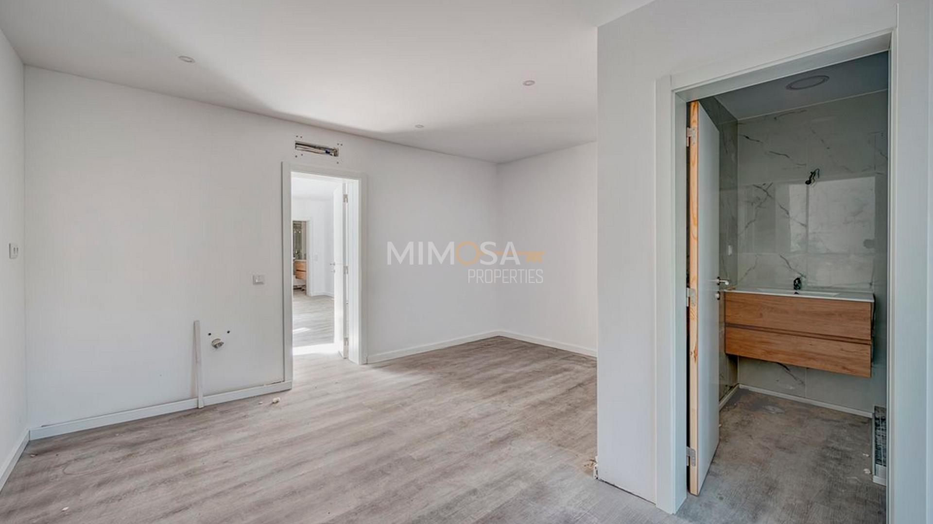 Novo Apartamento T2 com piscina a 50 metros da Praia, Praia da Luz