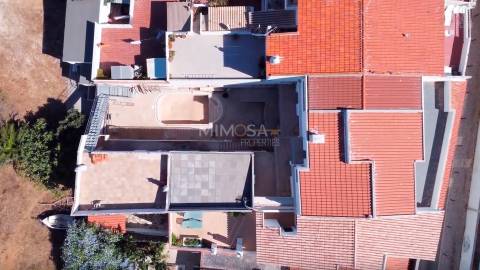 Novo Apartamento T2 com piscina a 500 metros da Praia, Praia da Luz