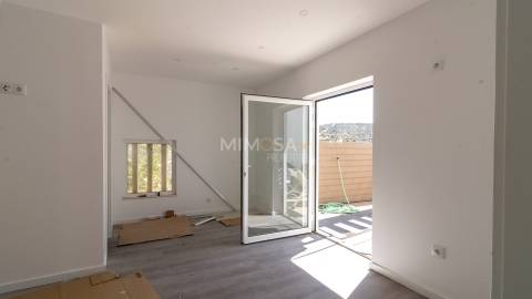 Novo Apartamento T2 com piscina a 500 metros da Praia, Praia da Luz