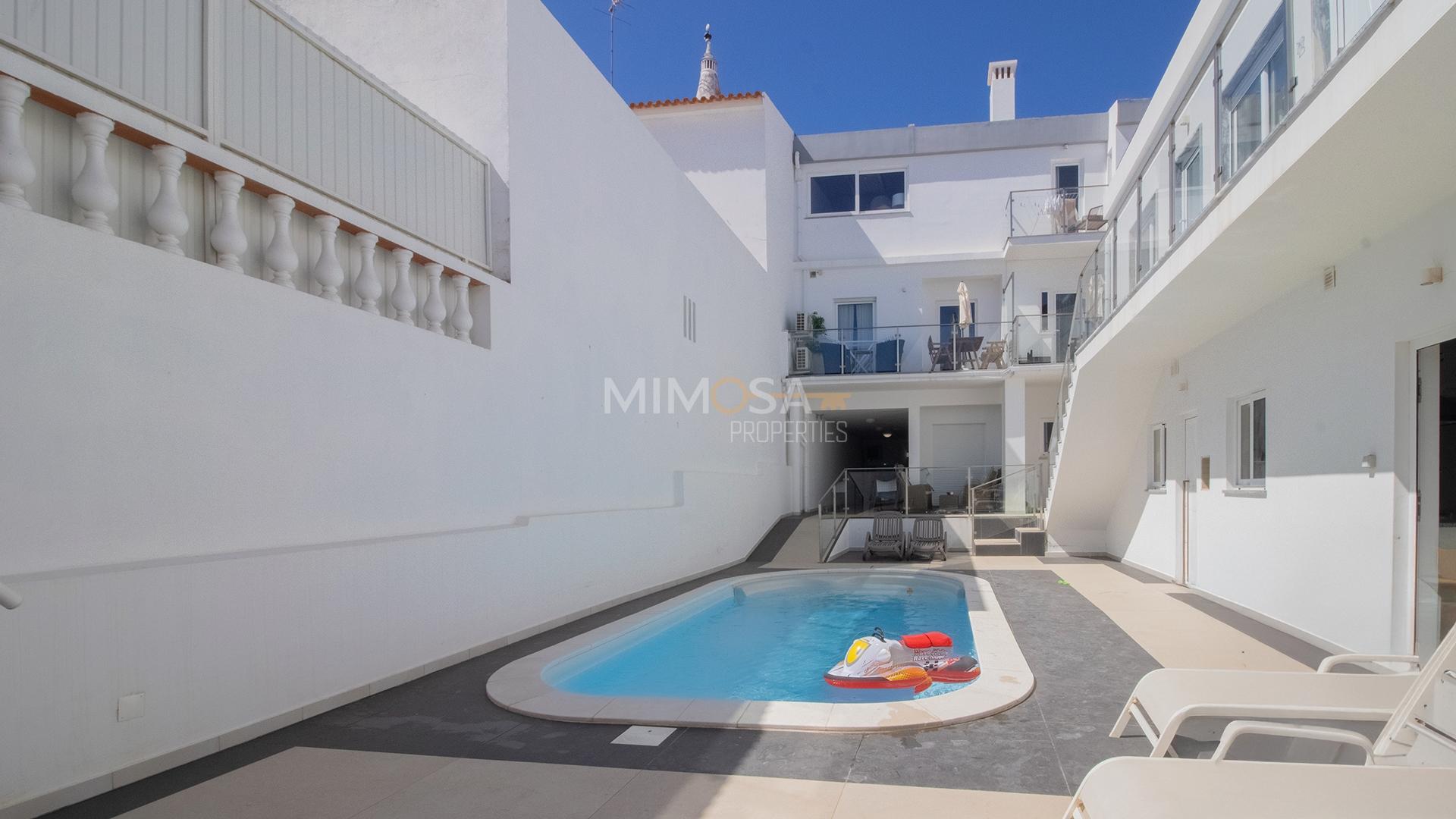 Novo Apartamento T2 com piscina a 50 metros da Praia, Praia da Luz