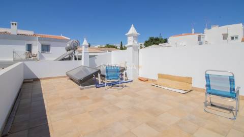 Novo Apartamento T2 com piscina a 500 metros da Praia, Praia da Luz