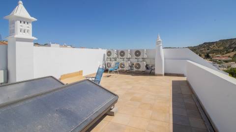 Novo Apartamento T2 com piscina a 500 metros da Praia, Praia da Luz