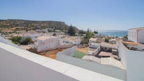 Novo Apartamento T2 com piscina a 500 metros da Praia, Praia da Luz