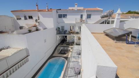 Novo Apartamento T2 com piscina a 500 metros da Praia, Praia da Luz