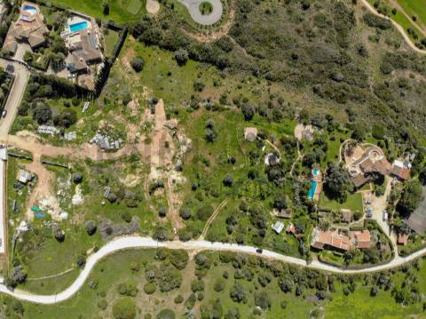 Terreno para construção - Vale da Lama