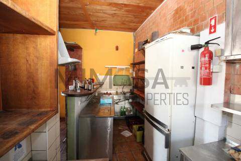 Espaço comercial para restaurante / bar - Barão de S. João