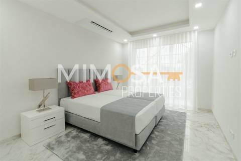 Apartamento T2 com piscina em fase de construção, em Lagos