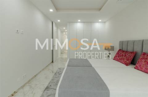 Apartamento T2 com piscina em fase de construção, em Lagos