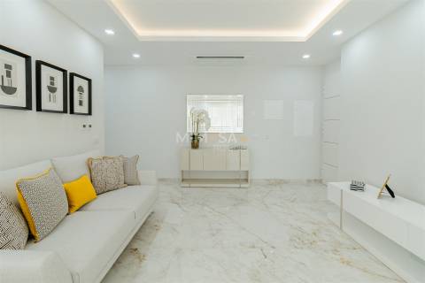 Apartamento T2 com piscina em condominio de Luxo, Lagos