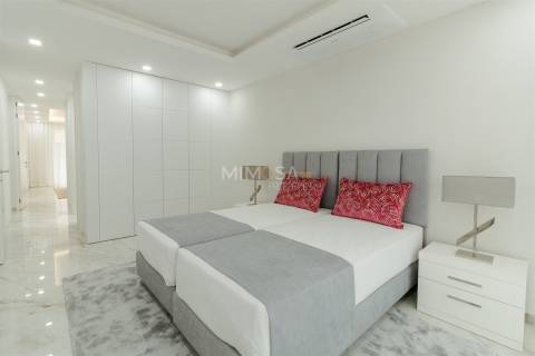 Apartamento T3 com piscina em condominio de Luxo, Lagos