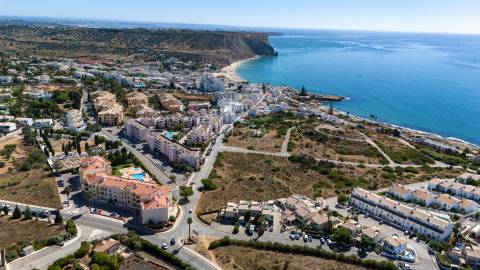 Terreno para construção com projeto aprovado, Praia da Luz, Lagos