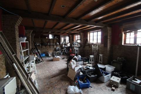 Loja com 2 licenças e grande potencial em zona movimentada