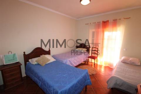 Moradia com vistas panorâmicas em Ferrel