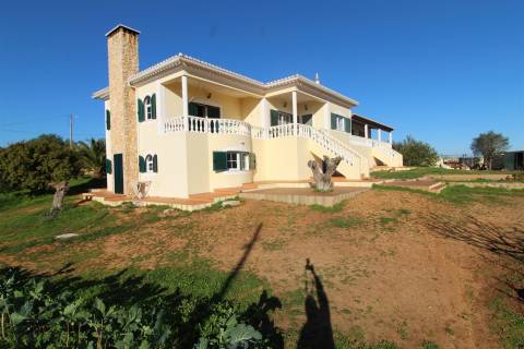 Moradia com vistas panorâmicas em Ferrel