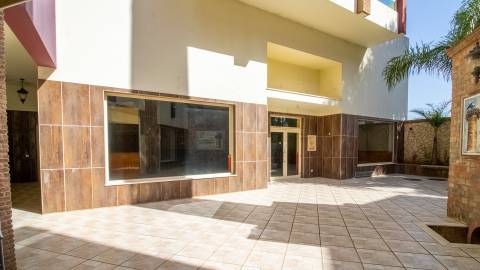 Restaurante Premium no Centro de Ferragudo | 579 m²