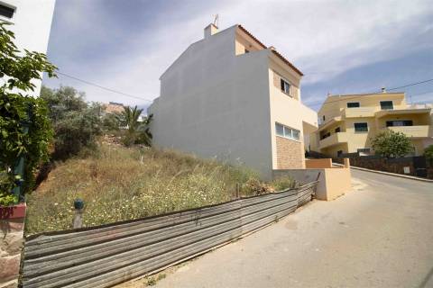 Lote para construção de moradia em Mexilhoeira da Carregação.