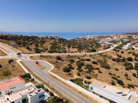 Moradia T4 em construção perto da Praia de Porto de Mós - personalize a sua casa de sonho!