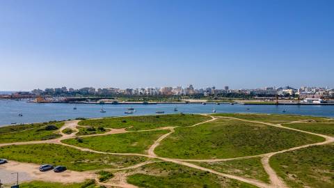 Edifícios para Reabilitação com Vistas Excecionais, Ferragudo