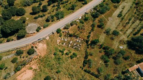 Terreno em Lagoa com projeto aprovado para  Casa de Campo
