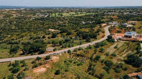 Terreno em Lagoa com projeto aprovado para  Casa de Campo