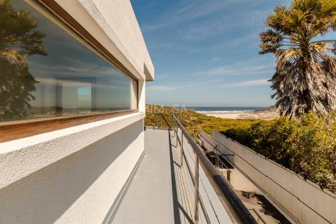 Moradia T7 com Vista para Praia no Espartal, Aljezur