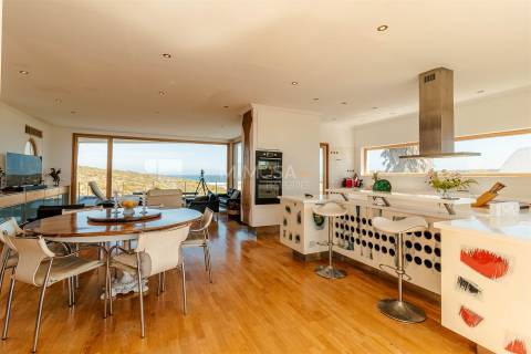 Moradia T7 com Vista para Praia no Espartal, Aljezur