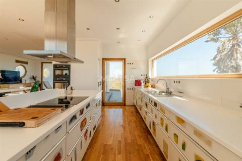 Moradia T7 com Vista para Praia no Espartal, Aljezur