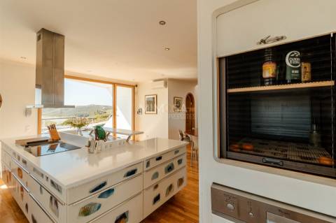 Moradia T7 com Vista para Praia no Espartal, Aljezur