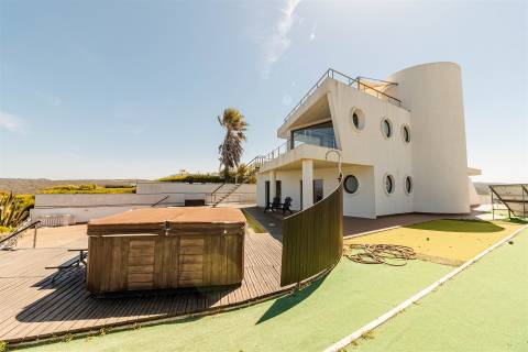 Moradia T7 com Vista para Praia no Espartal, Aljezur