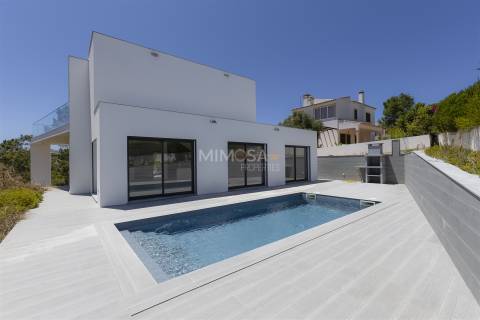 Luxuosa Moradia Independente com Piscina no Espartal – Aljezur