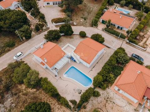 Moradia T4 com Piscina e Vista Mar no Vale da Telha, Aljezur