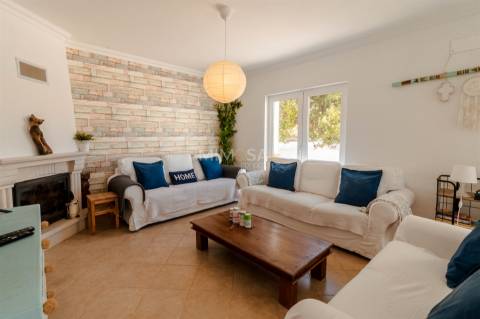 Moradia T4 com Piscina e Vista Mar no Vale da Telha, Aljezur