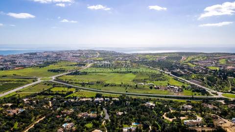 Moradia T4 de Luxo em Construção - Lagos