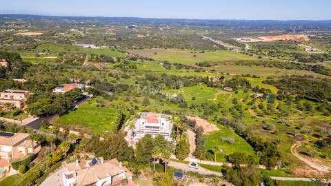 Moradia T4 de Luxo em Construção - Lagos