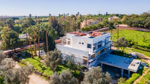 Moradia T4 de Luxo em Construção - Lagos