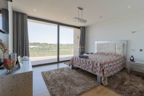Moradia de Luxo com vistas desafogadas, Piscinas e Jardins - Lagos
