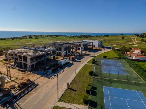 Moradia T4 de Luxo com Vista Mar e Piscina, Lagos