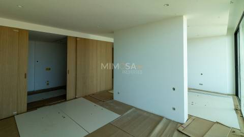 Moradia T4 de Luxo com Vista Mar e Piscina, Lagos