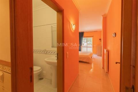 Apartamento T3 Tranquilo com Terraço