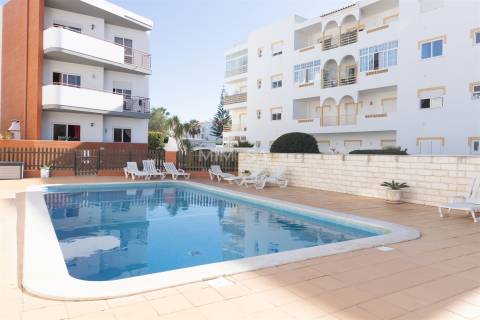 Apartamento T3 Tranquilo com Terraço