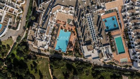 Apartamento de Luxo a 5 Min da Praia de Porto Mós – Lagos