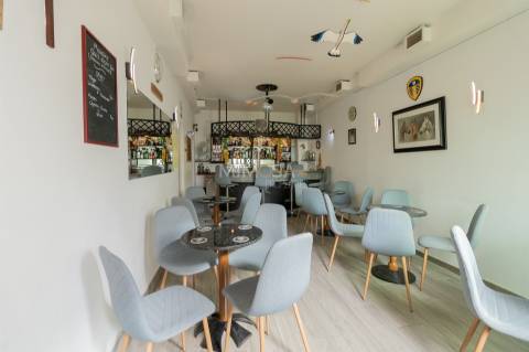 Café  Venda em Luz,Lagos