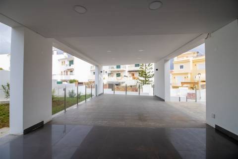 Nova Moradia de Luxo com vista Mar no Cerro das Mós, Lagos