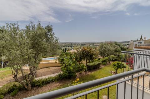 Moradia T3 em Banda – Arão, Mexilhoeira Grande