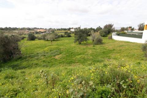 Terreno para Moradia T4 em Alvor